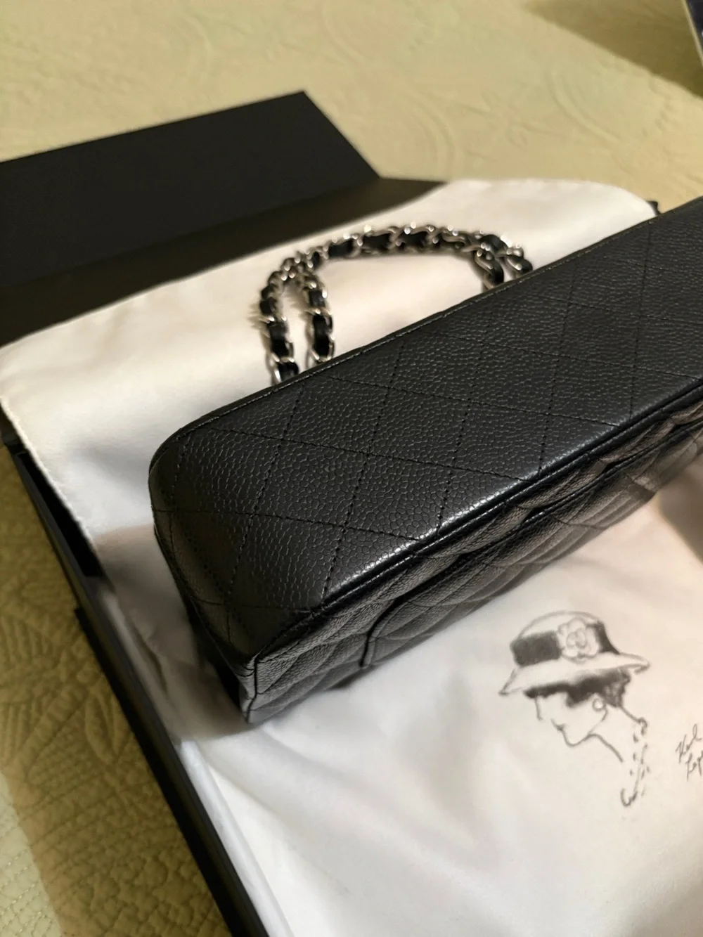 CHANEL Black Quilted Flap Shoulder Bag with Silver Hardware